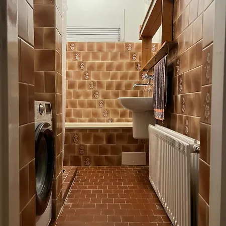 Prazdninovy Dum